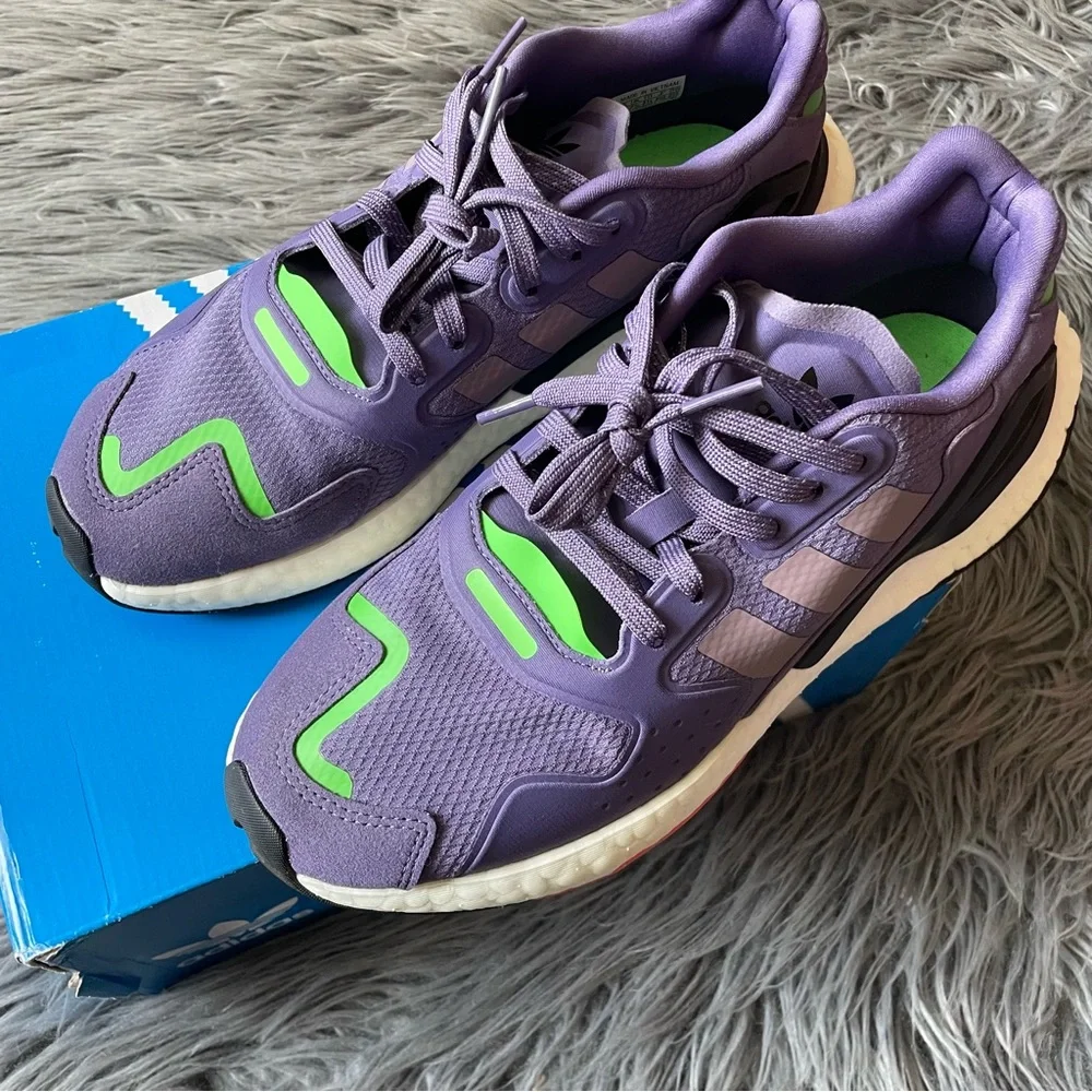 ADIDAS day jogger shoes - Picture 2 of 9